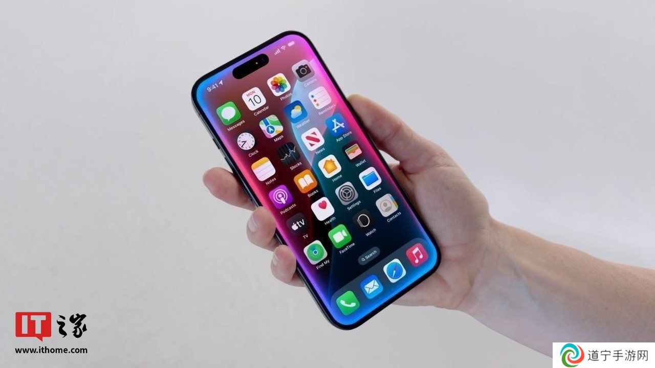 古爾曼稱蘋果明年 6 月 iOS 19 將大幅強化 Siri，但相關功能實際 2026 年春季 19.4 版才上線