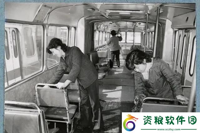 潮涌瞬間-公交車(chē)的科技戲碼