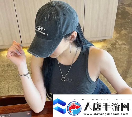 69美女直播-網(wǎng)友：感受魅力與活力的完美結(jié)合-心動不已！