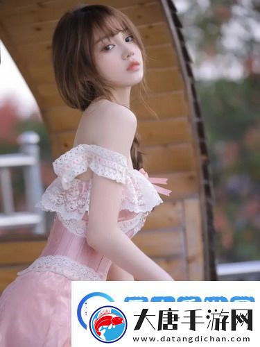 愛(ài)丫愛(ài)丫在線影院電視劇友靈魂拷問(wèn)：男女主第8集才牽手導(dǎo)演你是在考驗(yàn)我的耐心嗎